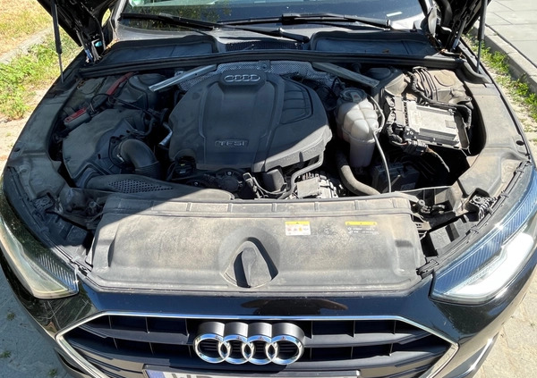 Audi A4 cena 84000 przebieg: 147000, rok produkcji 2019 z Warszawa małe 631